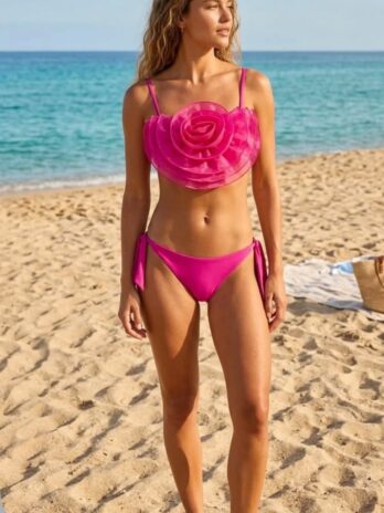 Bikini con fiore